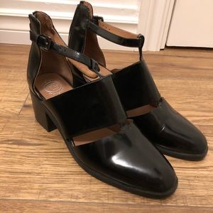 Jeffrey Campbell Shoes